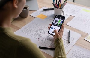 Dedykowane aplikacje e-commerce - kiedy standardowe oprogramowanie hamuje rozwój firmy